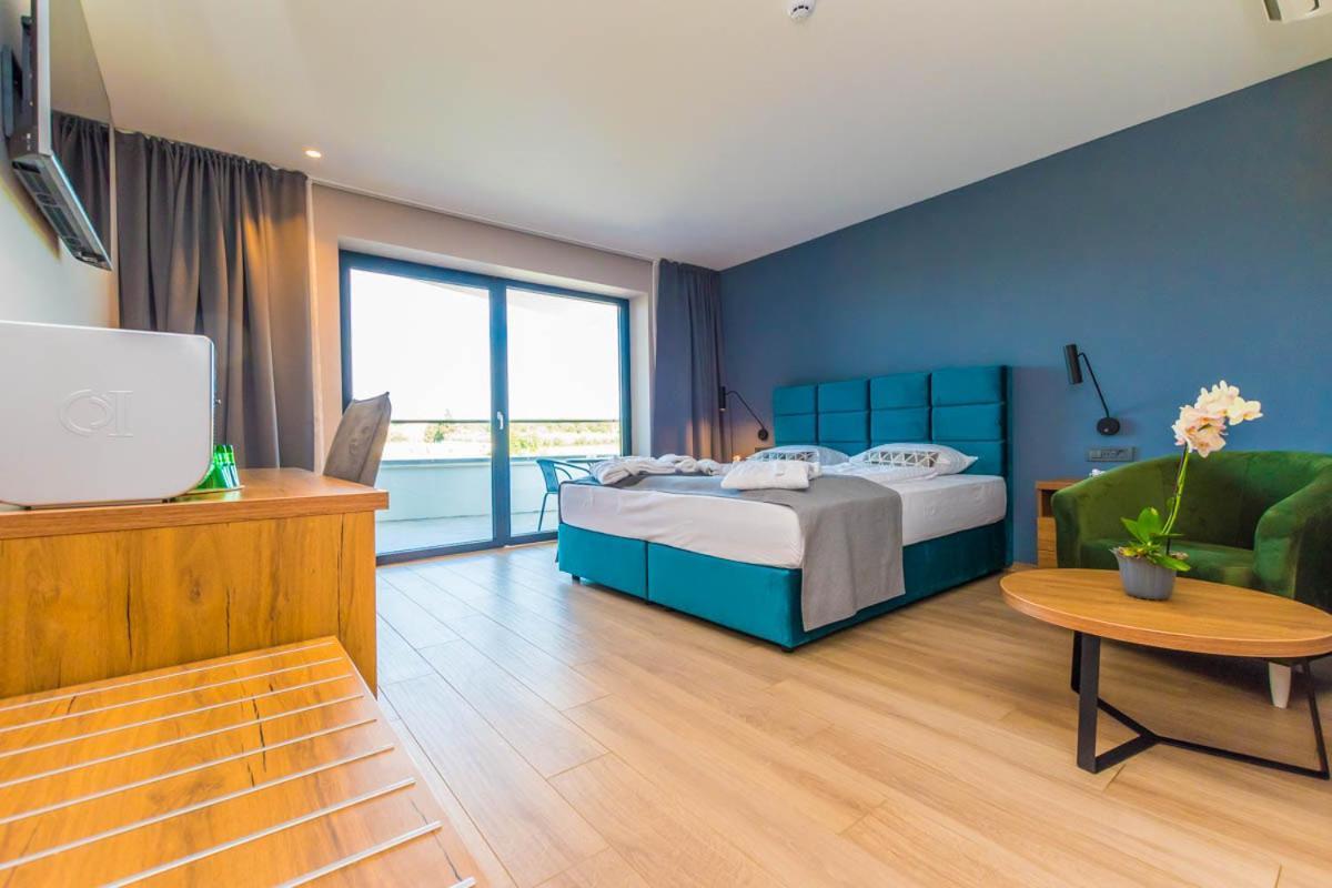 Hotel Delfin Lanterna Тар Экстерьер фото