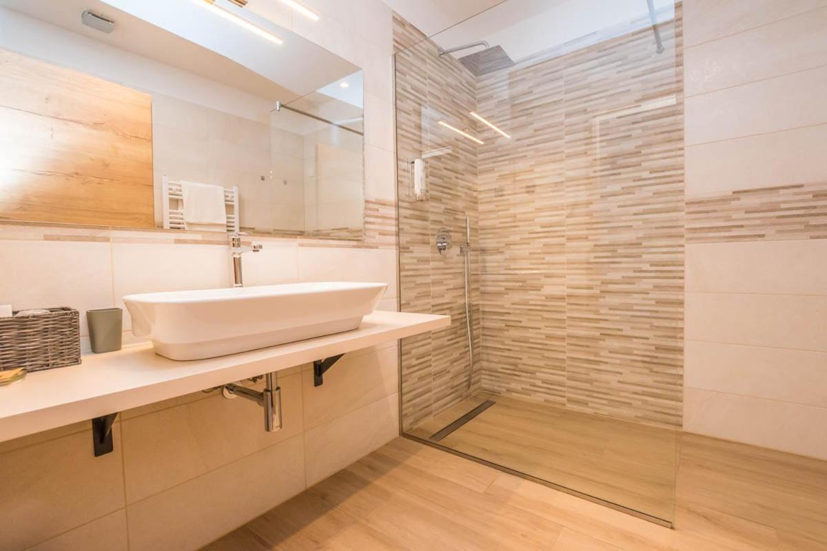 Hotel Delfin Lanterna Тар Экстерьер фото